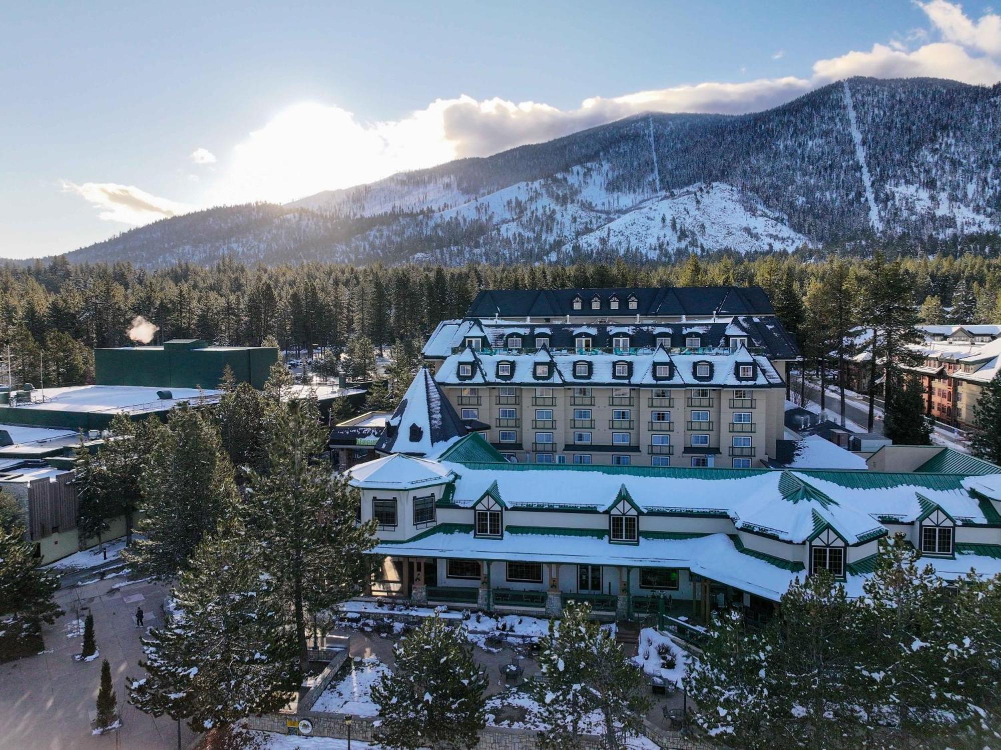 Margaritaville Lake Tahoe Resort 4*